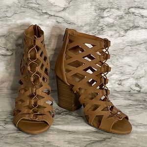 Soda, cut out, open toe booties